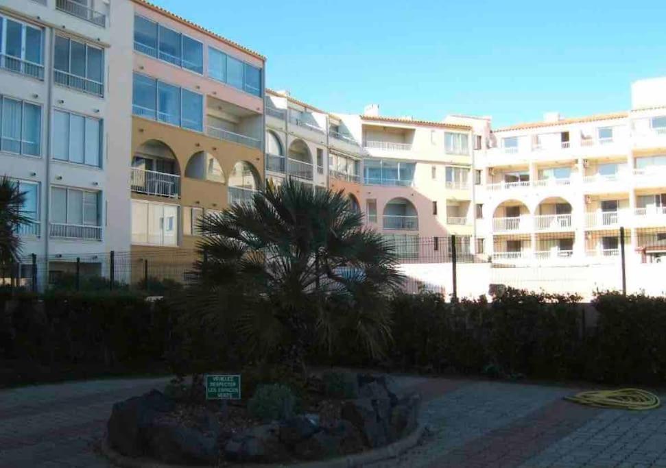 Superbe Appartement 6 Personnes Avec Piscine Secteur Richelieu, A 400M De La Plage Et A 650M Du Centre Port Агд Экстерьер фото